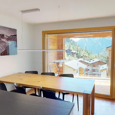Bergquell Apartment *